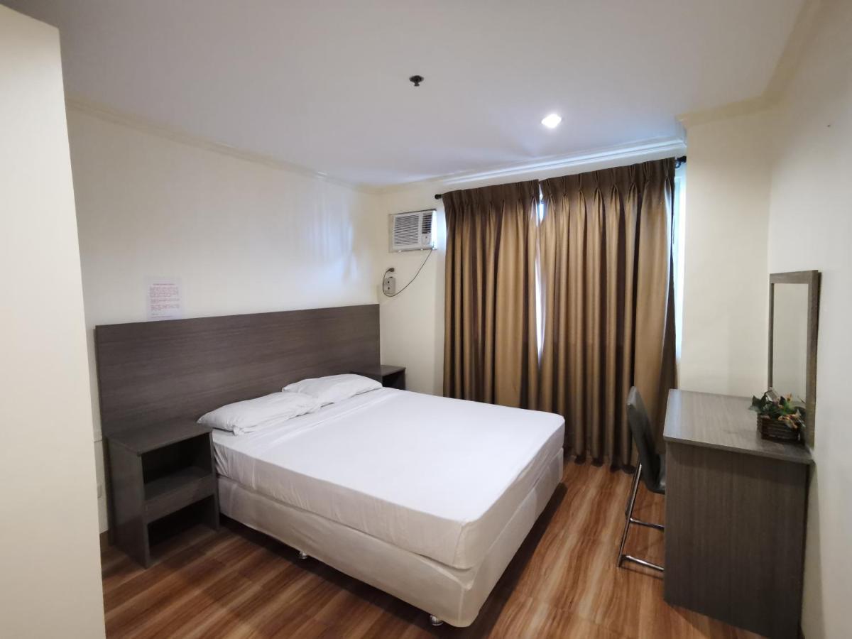 Metro Park Hotel - Cebu City Eksteriør billede