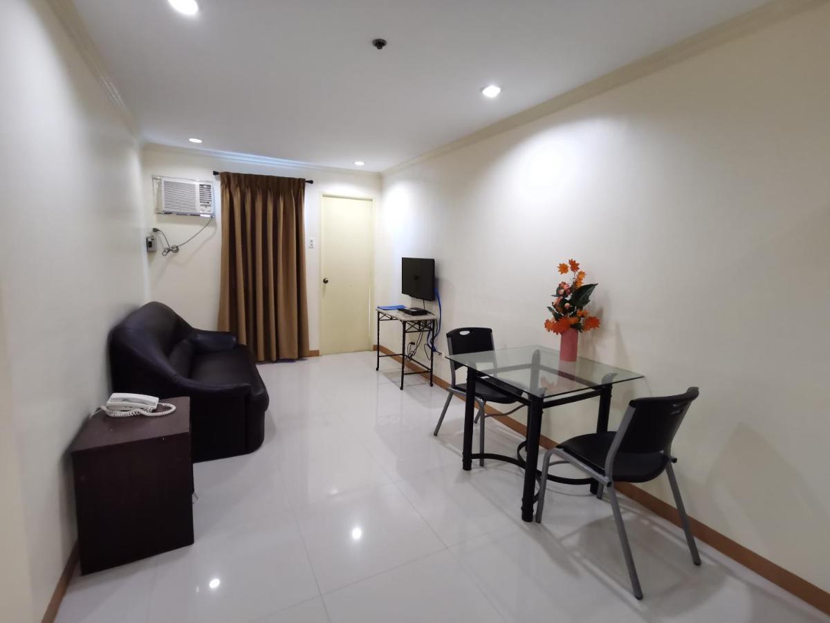 Metro Park Hotel - Cebu City Eksteriør billede