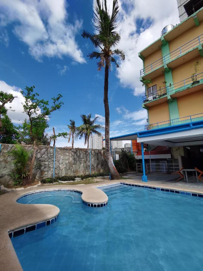 Metro Park Hotel - Cebu City Eksteriør billede