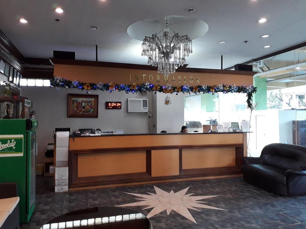 Metro Park Hotel - Cebu City Eksteriør billede