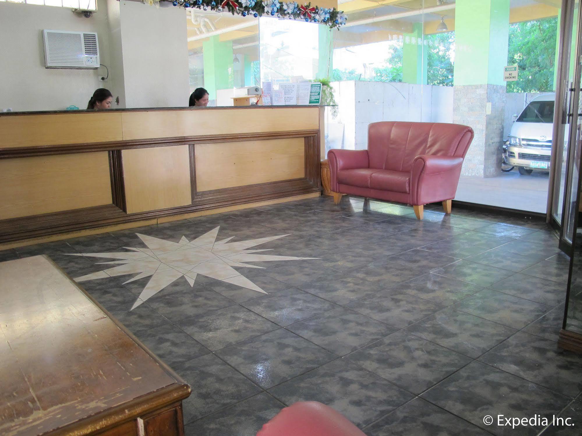 Metro Park Hotel - Cebu City Eksteriør billede