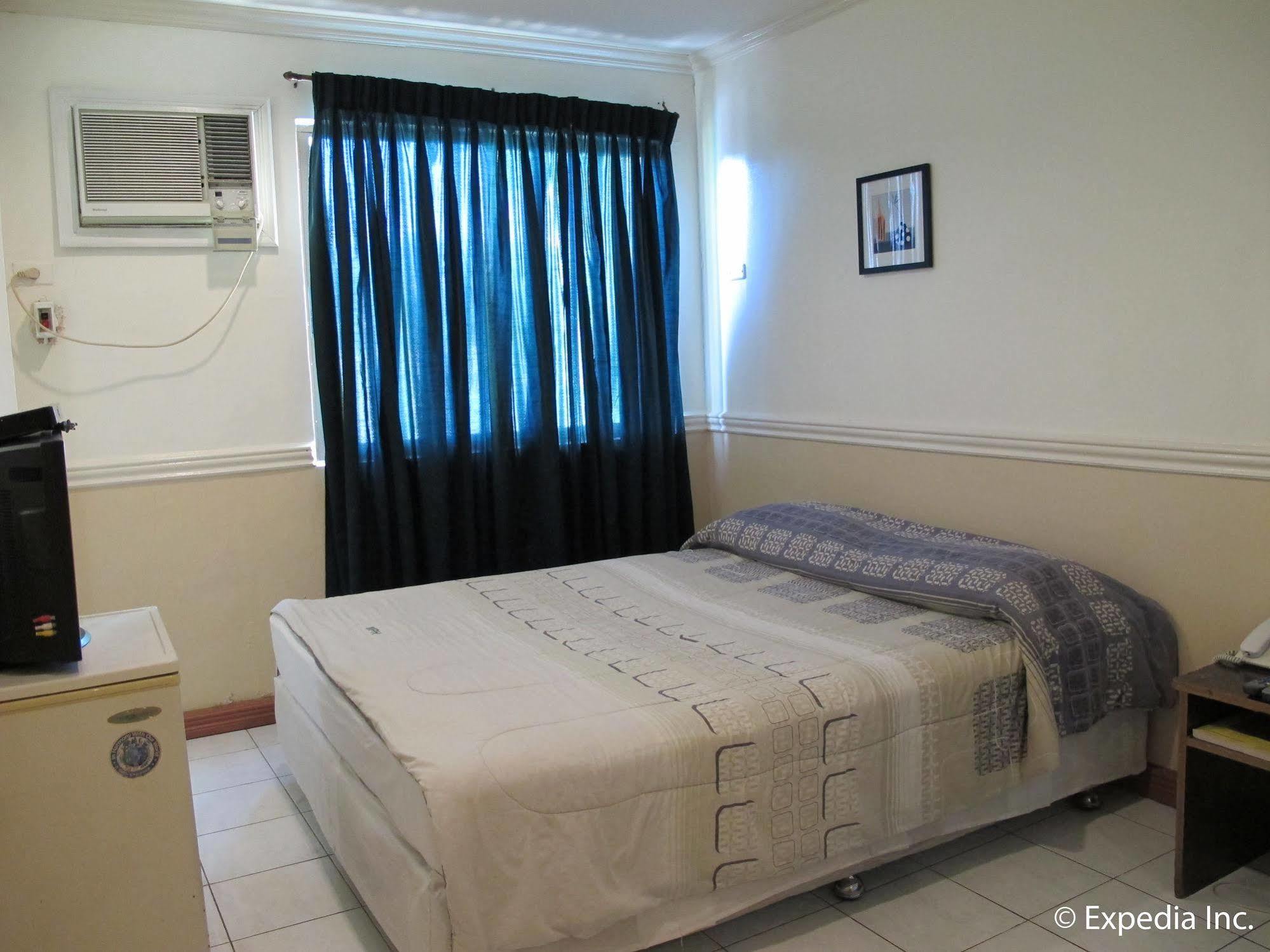 Metro Park Hotel - Cebu City Eksteriør billede