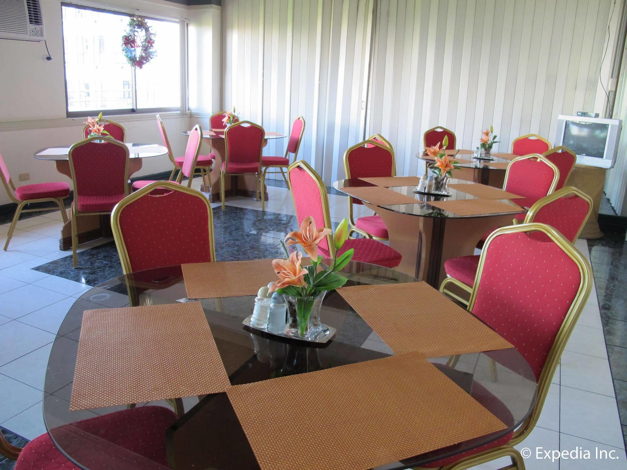 Metro Park Hotel - Cebu City Eksteriør billede
